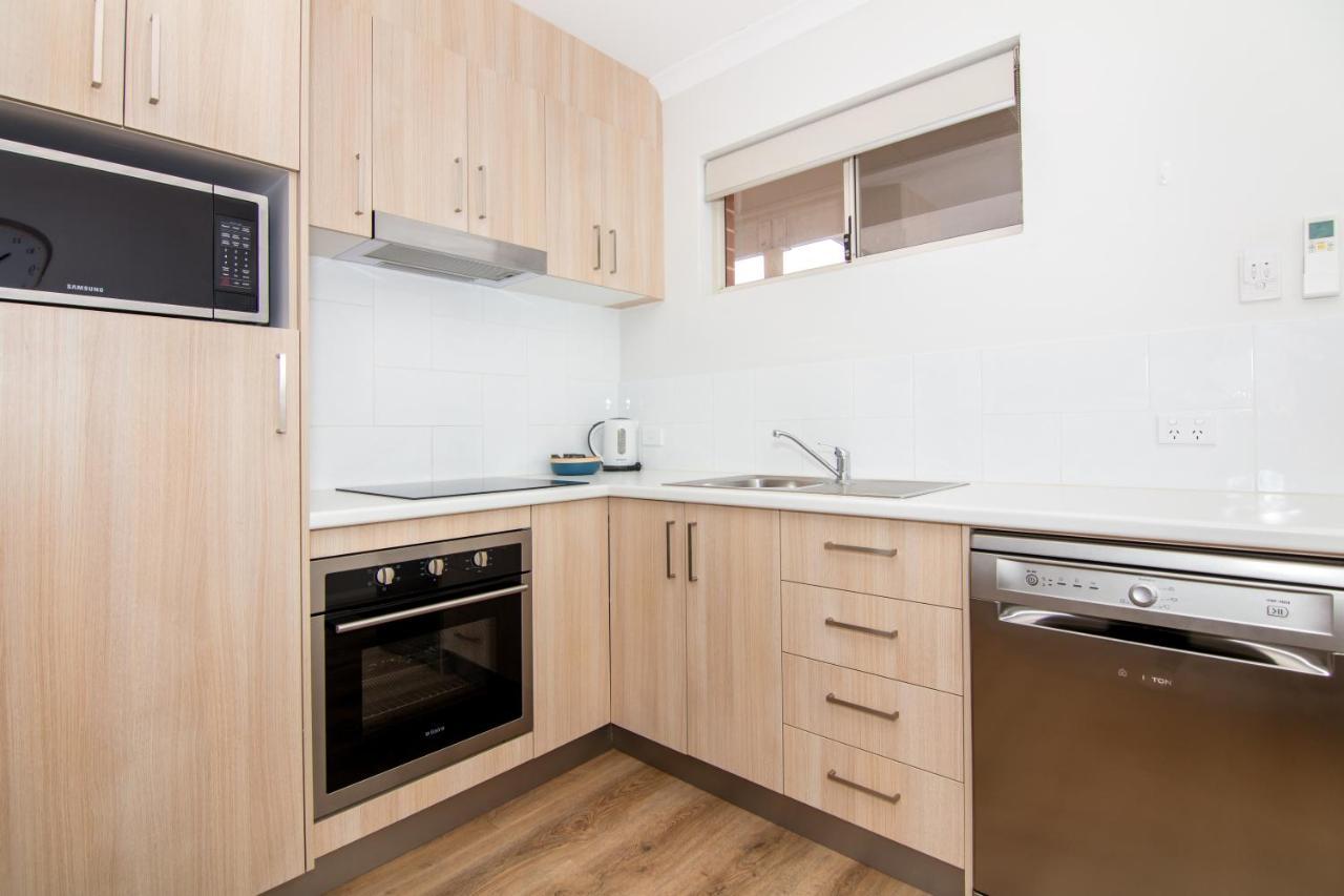 Jurien Bay Motel Apartments Екстер'єр фото