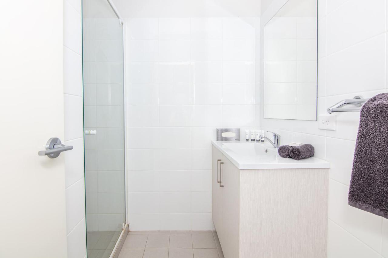 Jurien Bay Motel Apartments Екстер'єр фото