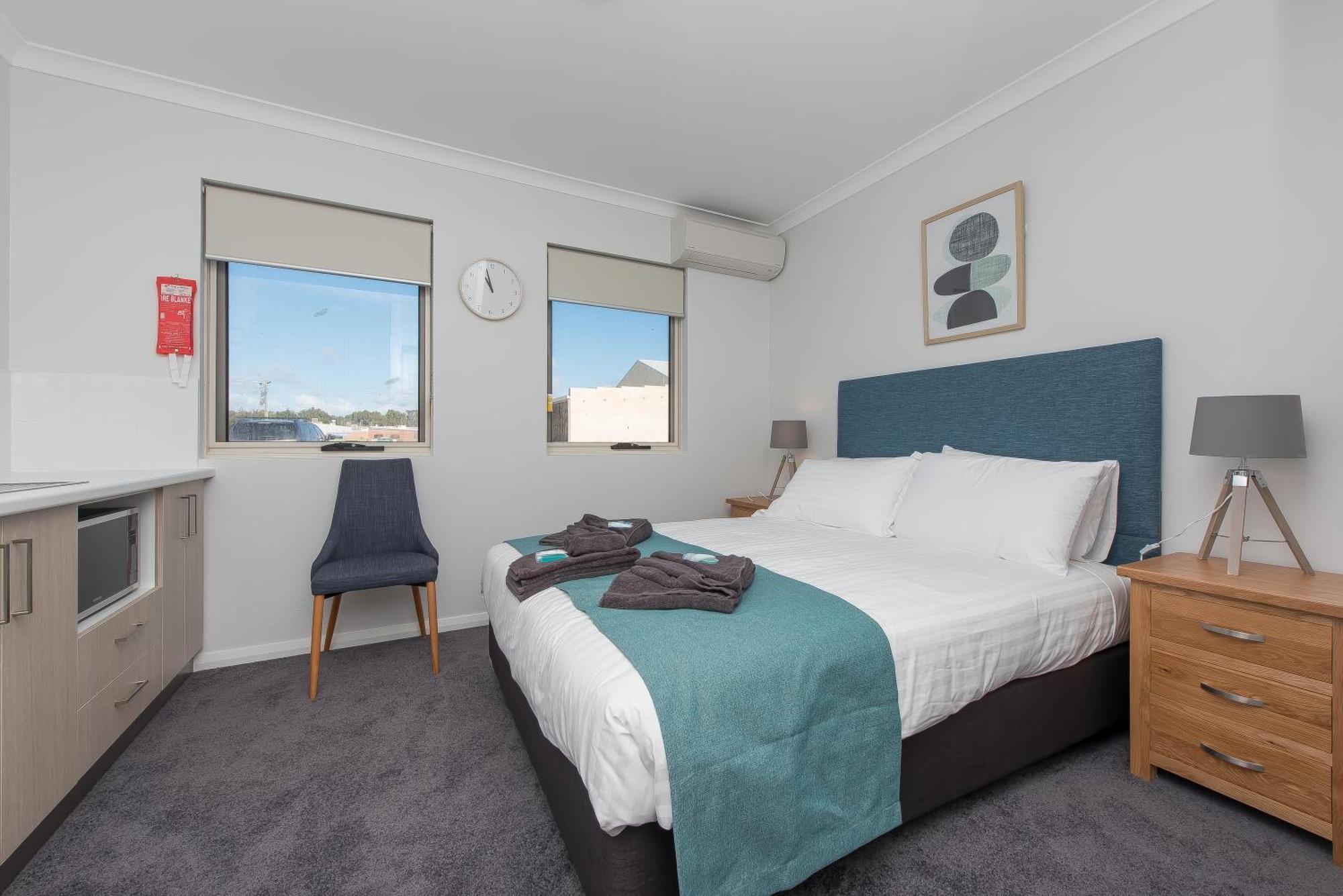 Jurien Bay Motel Apartments Екстер'єр фото